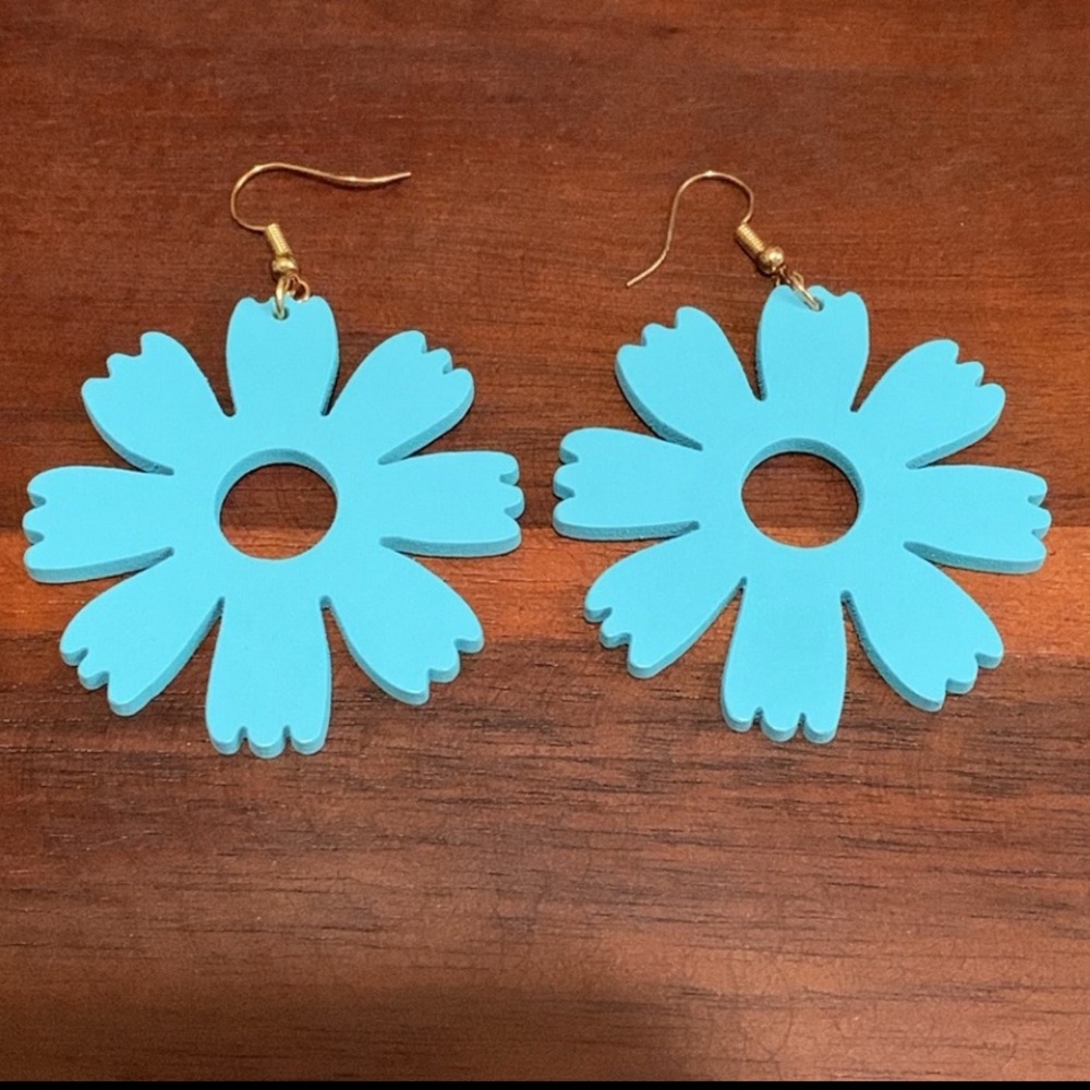 New blue flower wood earrings